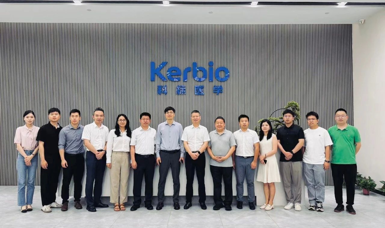 中國眼谷領導蒞臨科標醫學 共謀合作新篇章